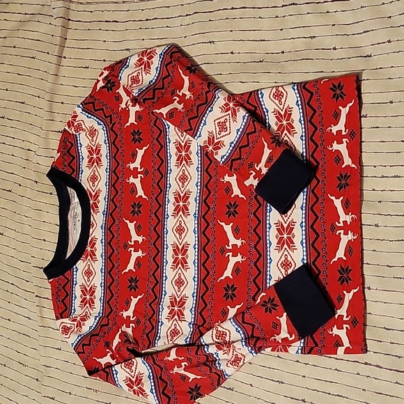 Child's Christmas pj's - Picture 2 of 4